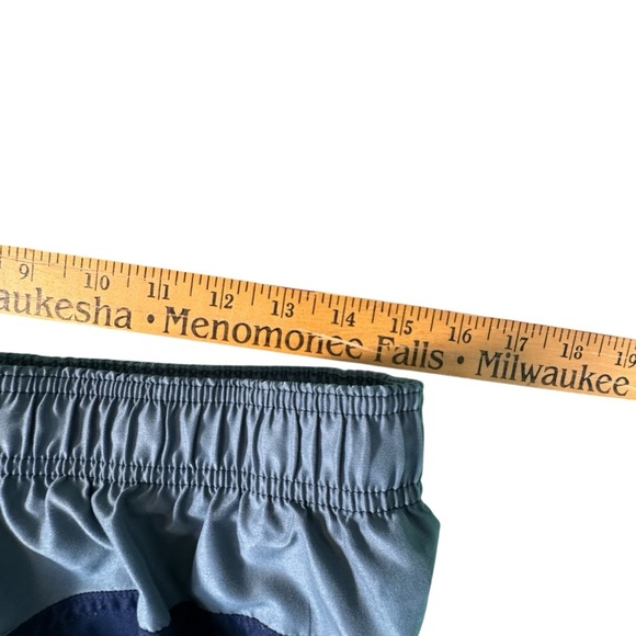 Nike Men's L Swim Trunks Navy Blue Board Shorts Drawstring Lined Pockets - Picture 6 of 13